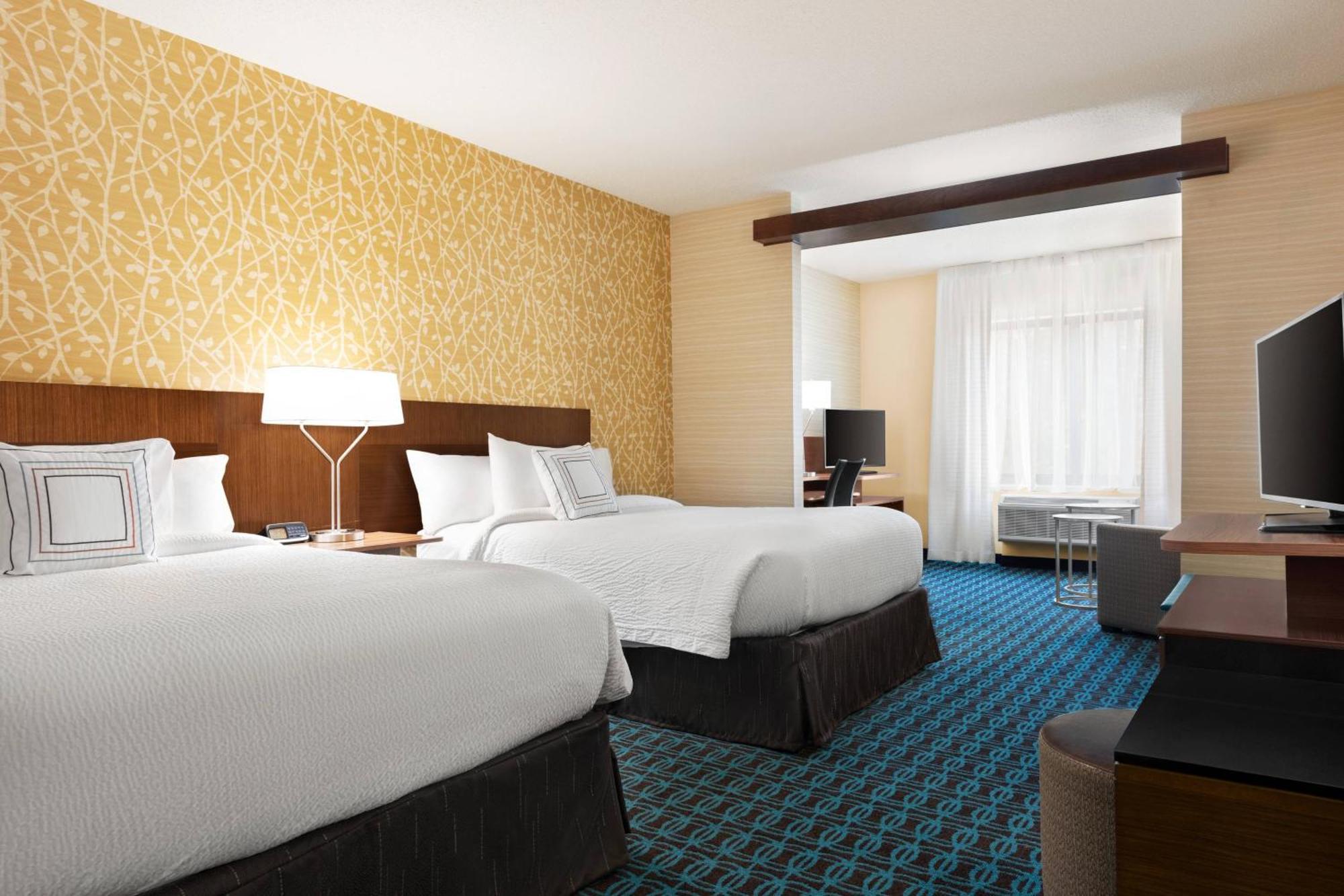 Fairfield & By Marriott Downtown/university Area Charlottesville